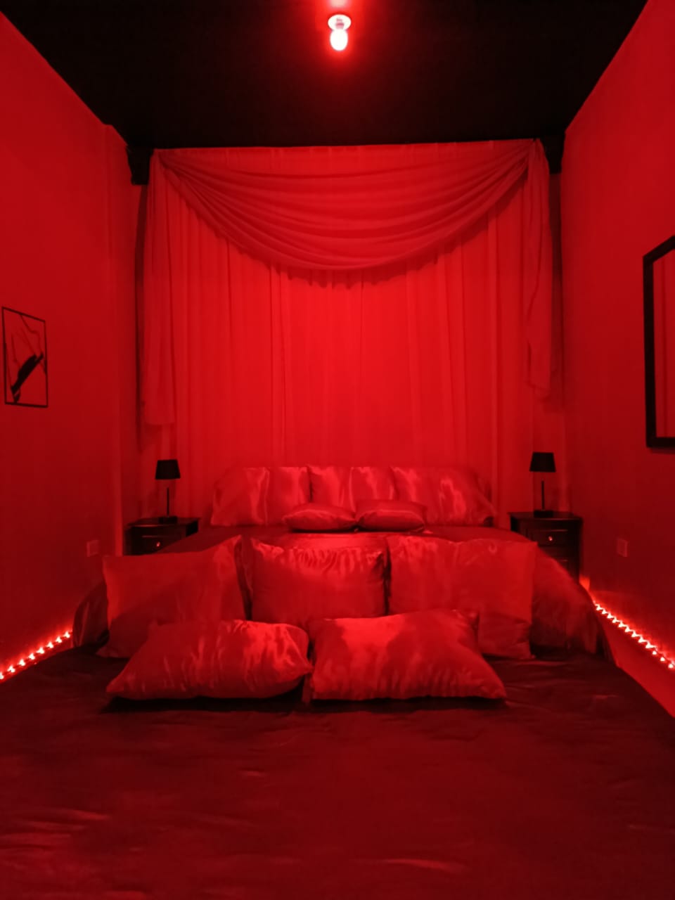 Habitación privada de Casa Erótica, club para adultos en Tijuana